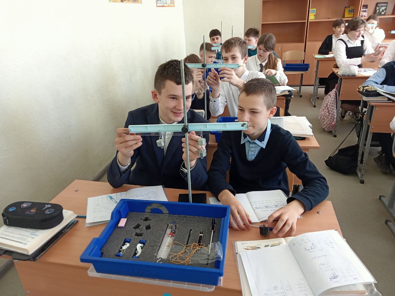 «Равновесие рычага».