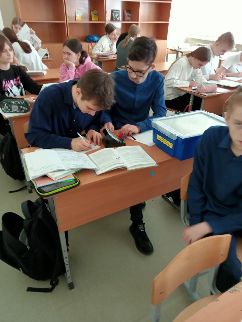 "Изучение Электромагнитной индукции ".